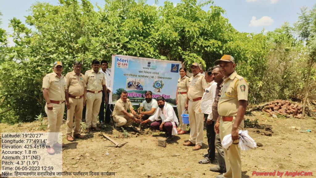 हिमायतनगर वनपरिक्षेञ कार्यालयाच्या वतीने जागतिक पर्यावरण दिन साजरा<br />👉🏻परिसर साफ करून प्लाॅस्टिक,स्वच्छता व वृक्षारोपन कार्यक्रम संपन्न. 2 IMG 20230605 WA0048