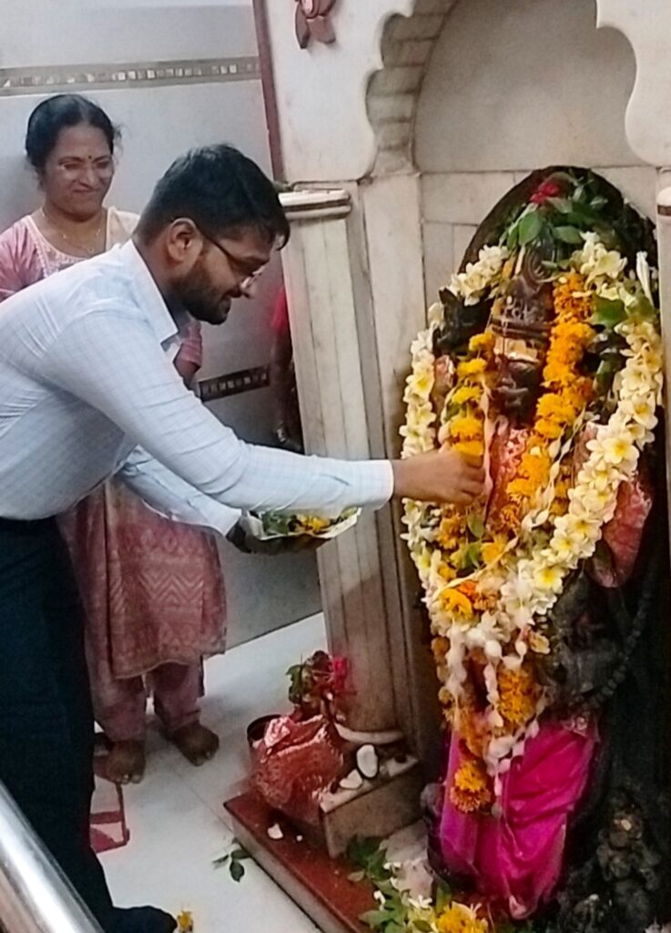 हिमायतनगर तहसीलदार पदी आदिनाथ शेंडे रुजू... 3 IMG 20230717 171016